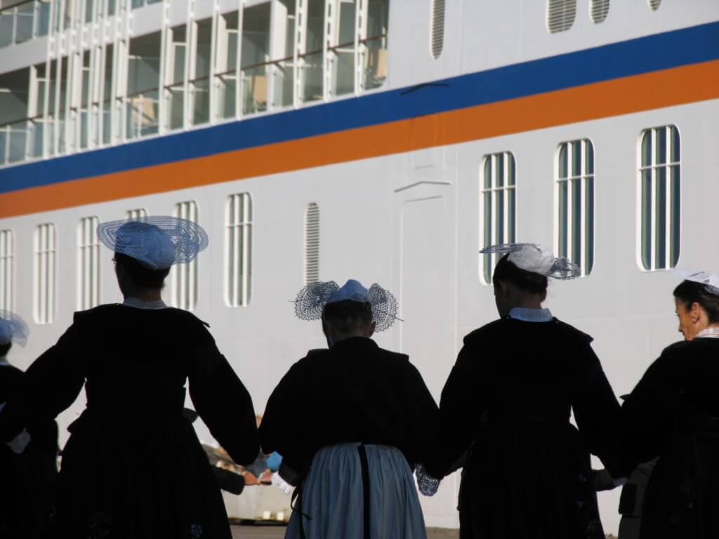 BLB cruises et shorex découverte patrimoine escale France croisière